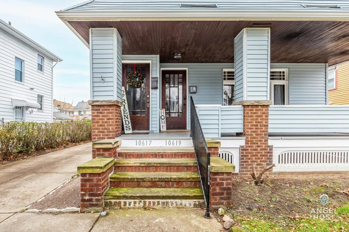Beautifully Remodeled Duplex Apt In West Blvd Cleveland Zewnętrze zdjęcie
