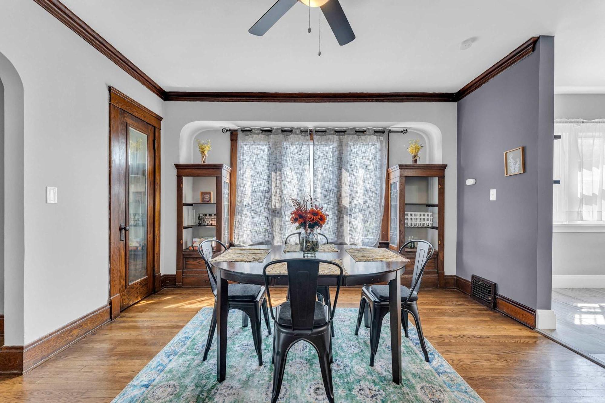 Beautifully Remodeled Duplex Apt In West Blvd Cleveland Zewnętrze zdjęcie